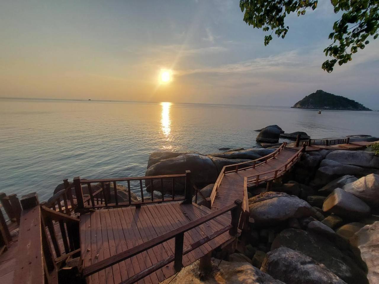 Dusit Buncha Koh Tao By Riya Group Hotel Exterior foto